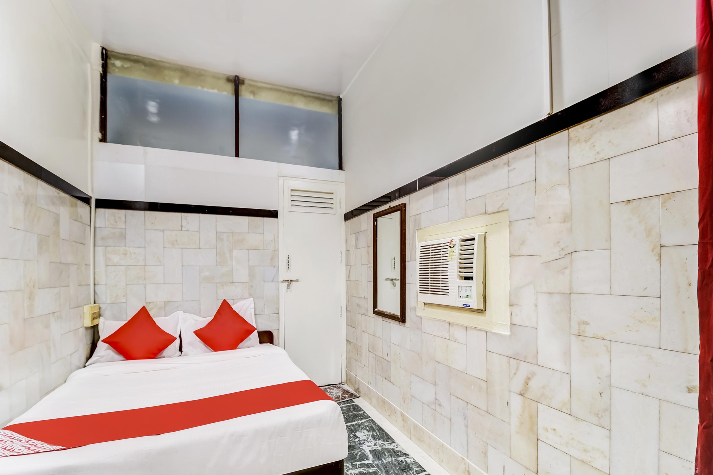 Super Oyo Hotel Dreamland Bombay Exterior foto
